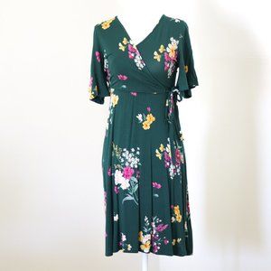 Old Navy Green Floral Wrap Dress XS Petite